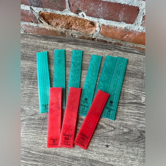 Embossing Folder Bundle - Picture 7 of 7